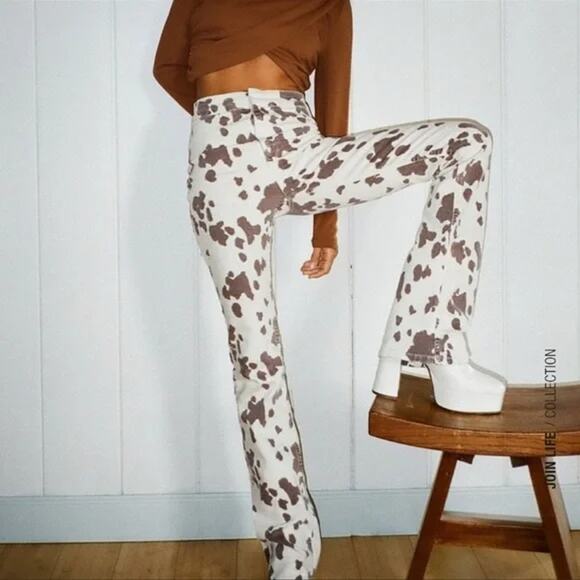 ZARA Womens Jeans Size 4 Flared Skinny Cow Print Jeggings Brown Cream Eras NEW - Picture 1 of 9